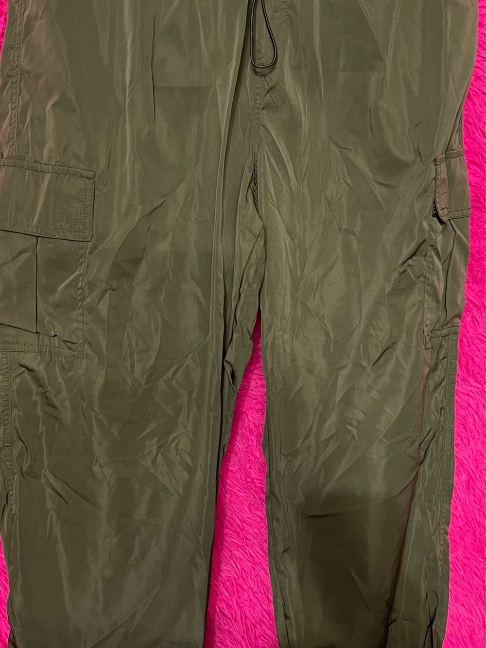 Love 🖤 wish women parachute pants Olive Green Cargo